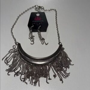 Paparazzi Silver Fringe Necklace and Earring Set